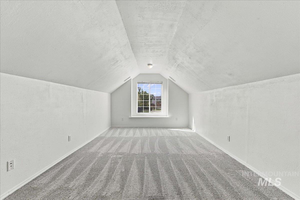 5782 S Staaten Ave Property Photo 31