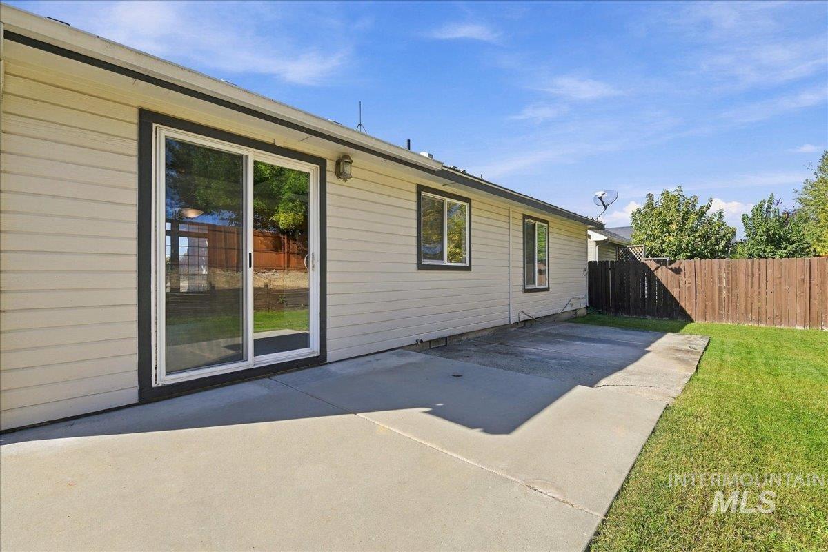 5782 S Staaten Ave Property Photo 34