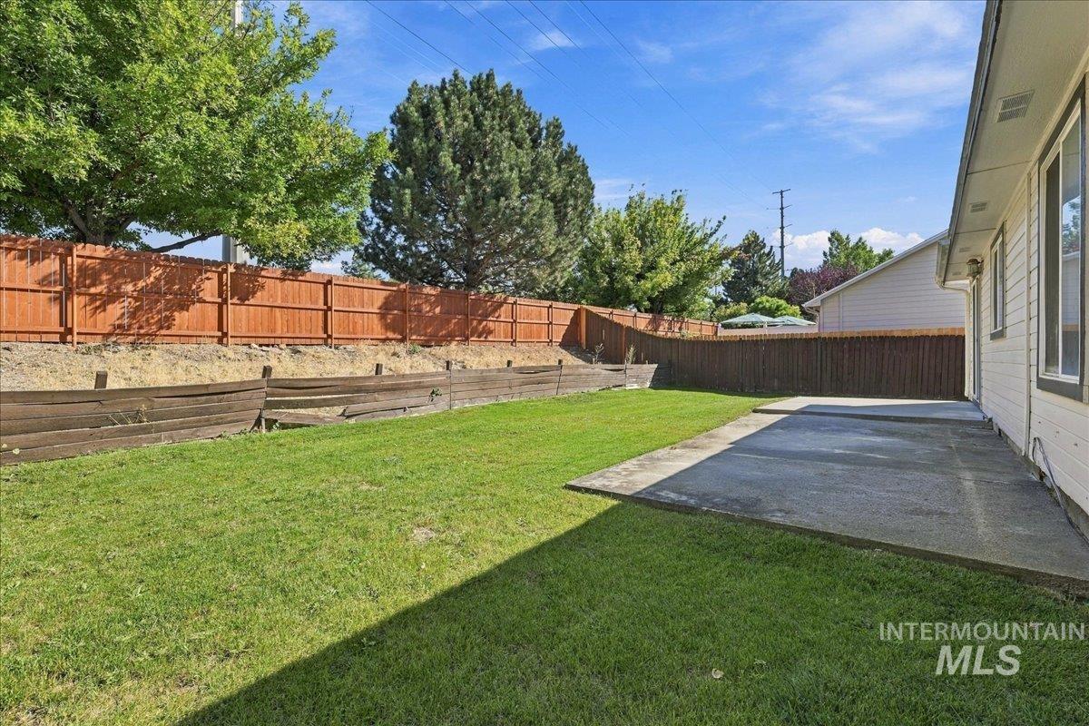 5782 S Staaten Ave Property Photo 36