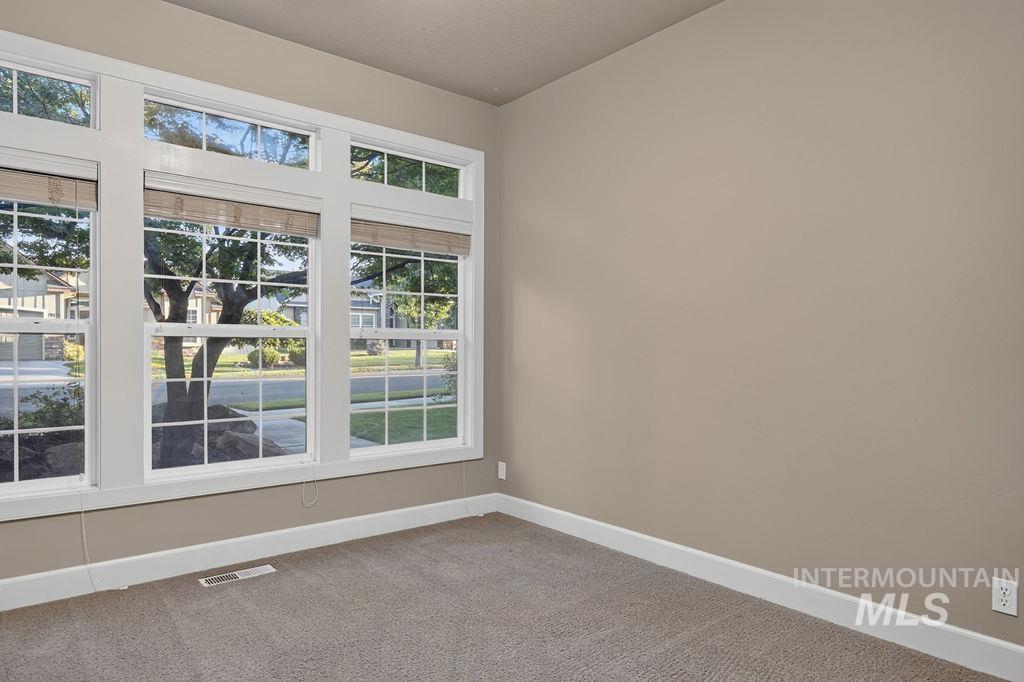 2955 E Shadowview St Property Photo 27