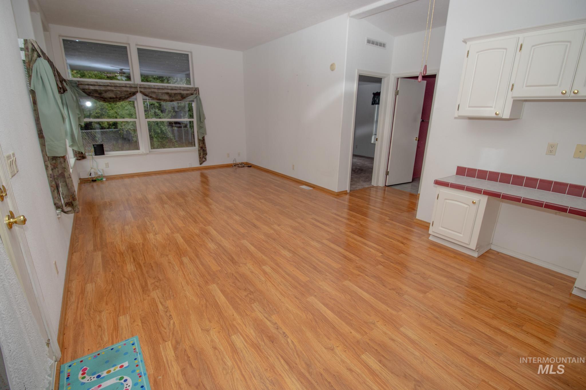 11564 Highway 12 Property Photo 13