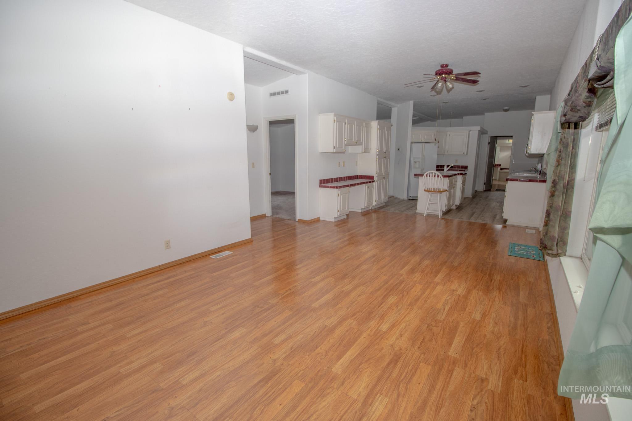 11564 Highway 12 Property Photo 14