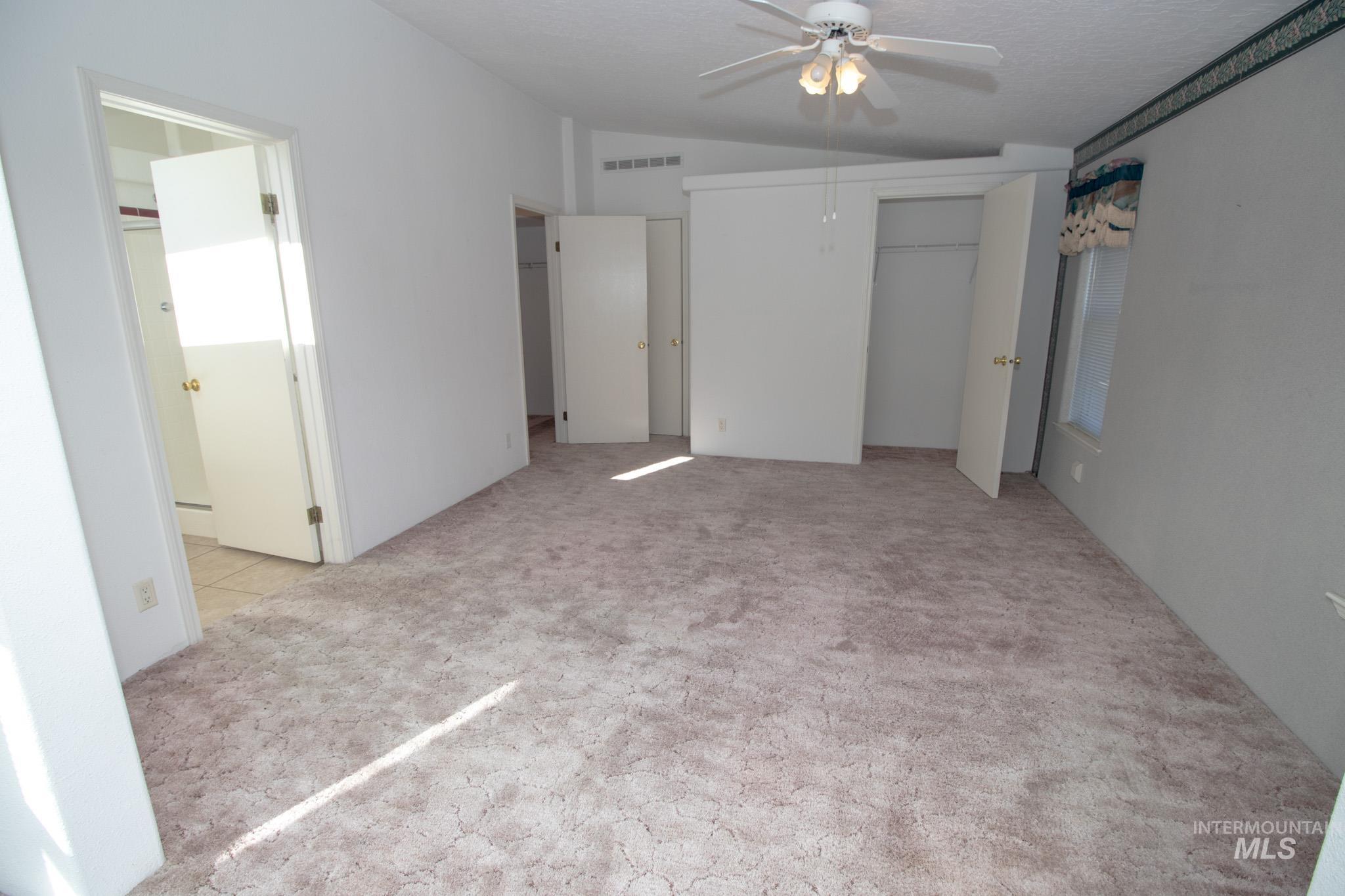 11564 Highway 12 Property Photo 25