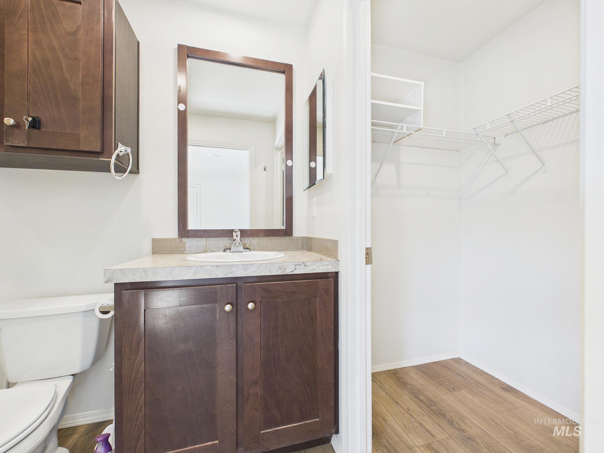 1123 N Sable Property Photo 21