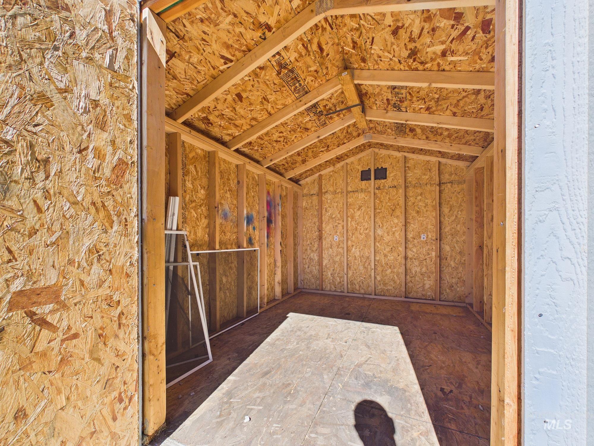 1123 N Sable Property Photo 27