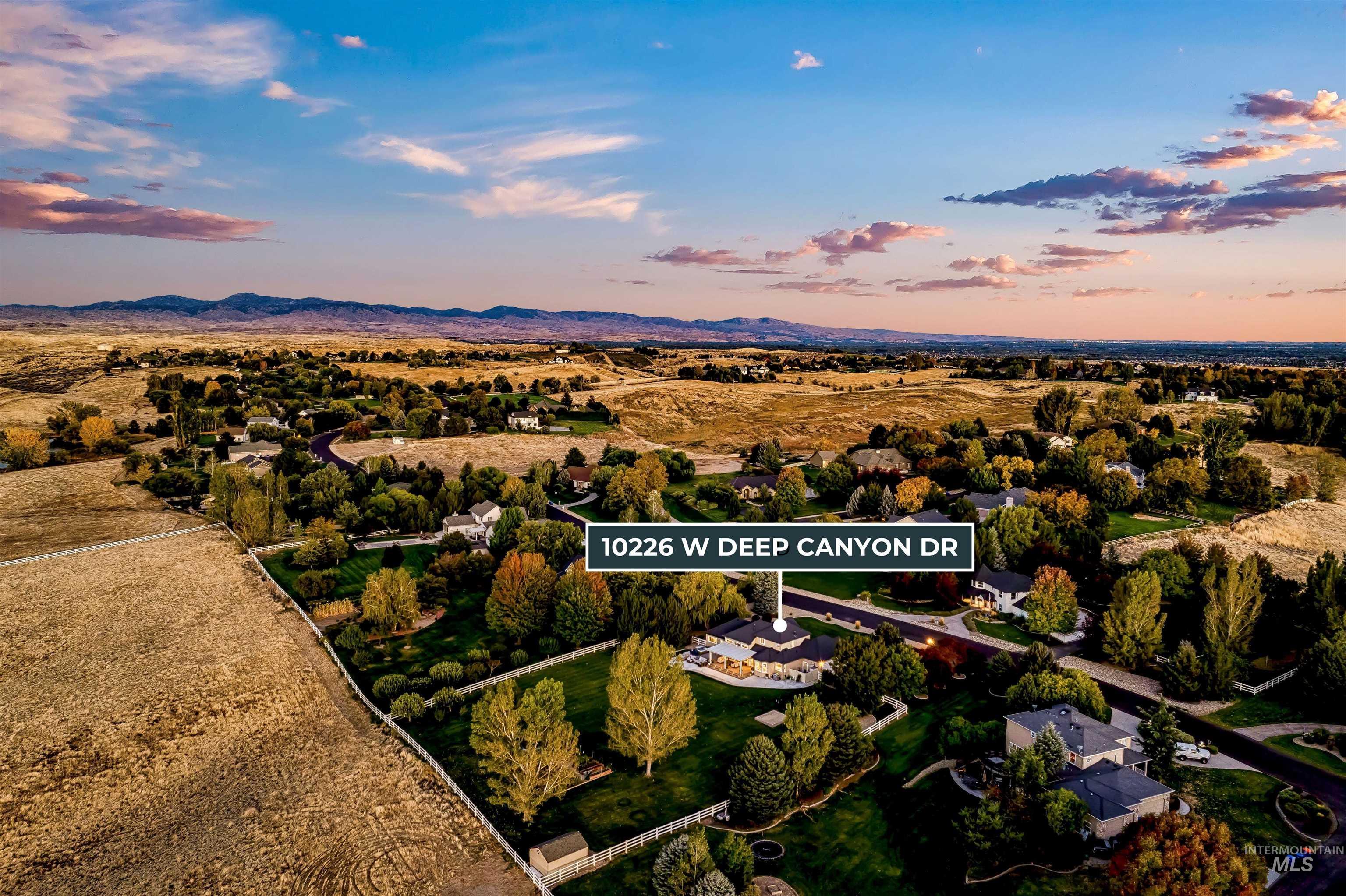 10226 W Deep Canyon Drive Property Photo 10