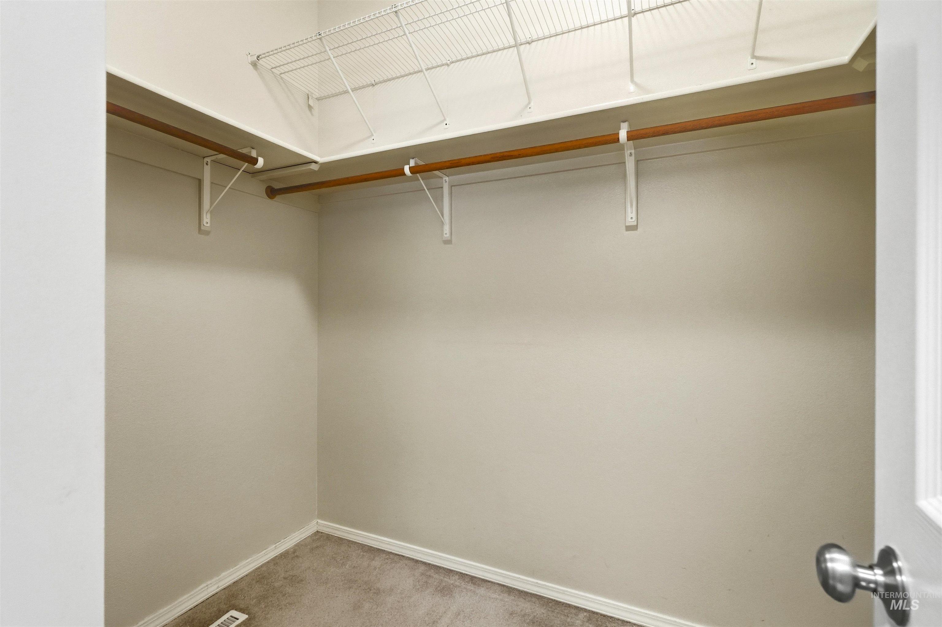 2444 Cerulean Property Photo 24
