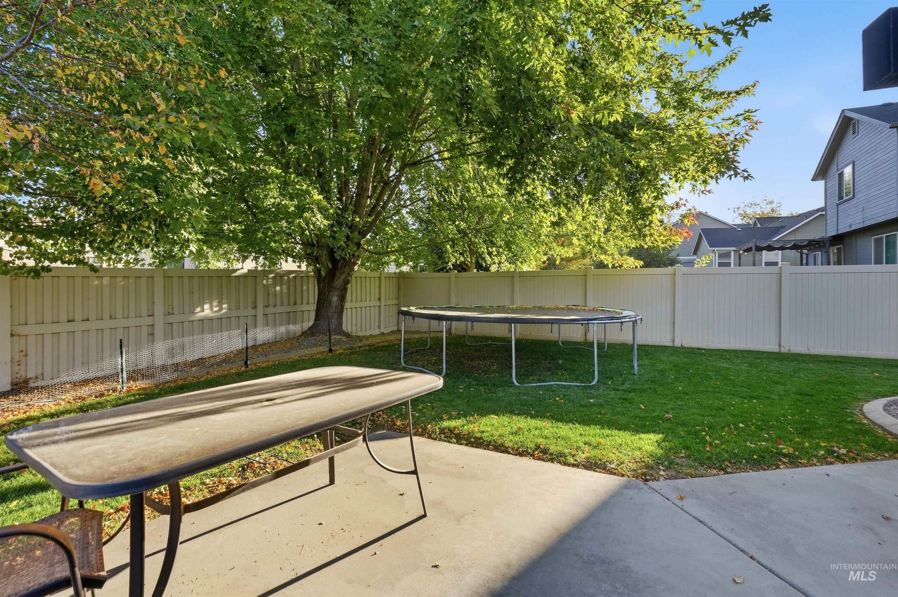 2444 Cerulean Property Photo 31