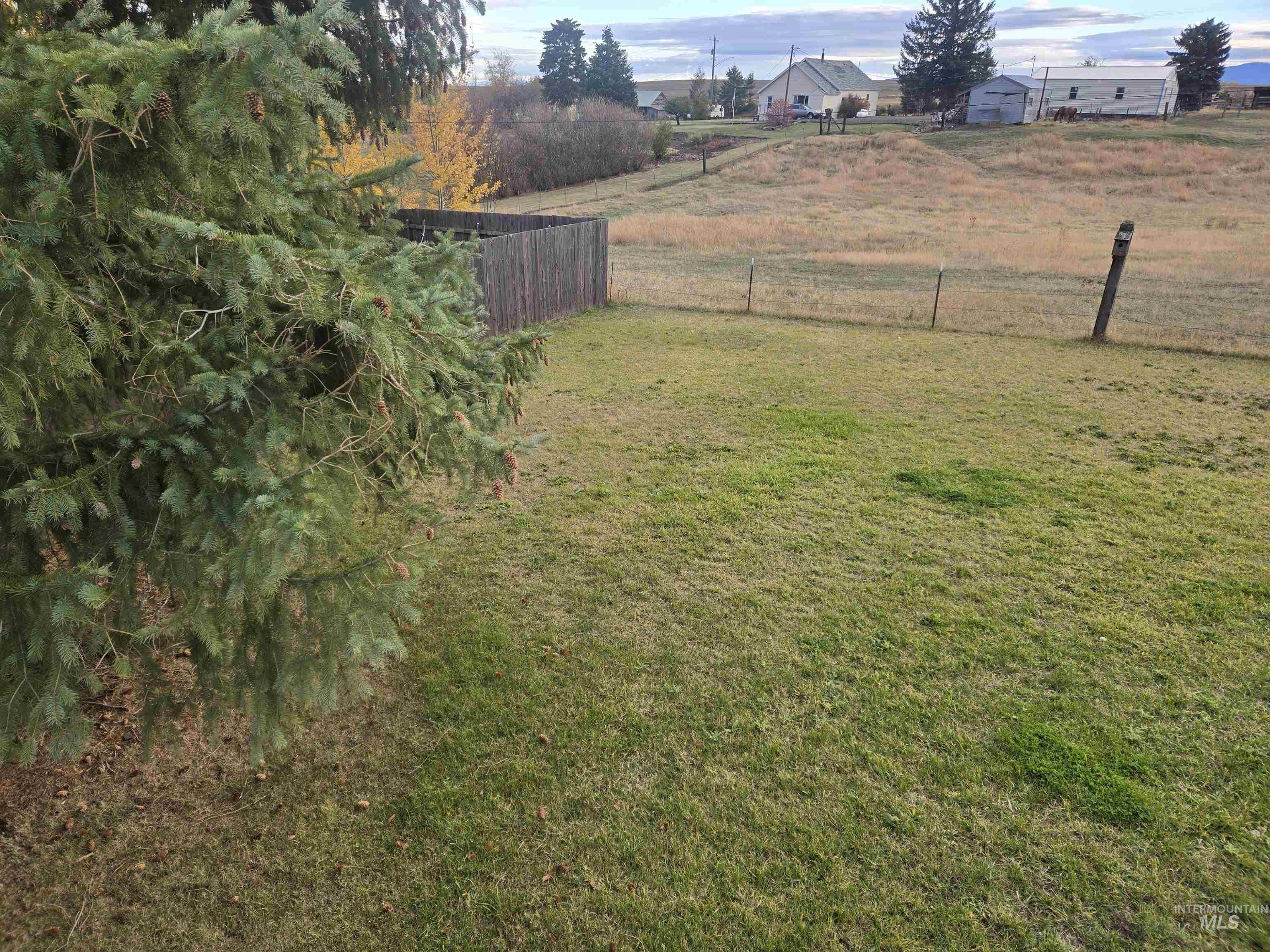 215 Camas Ln Property Photo 37
