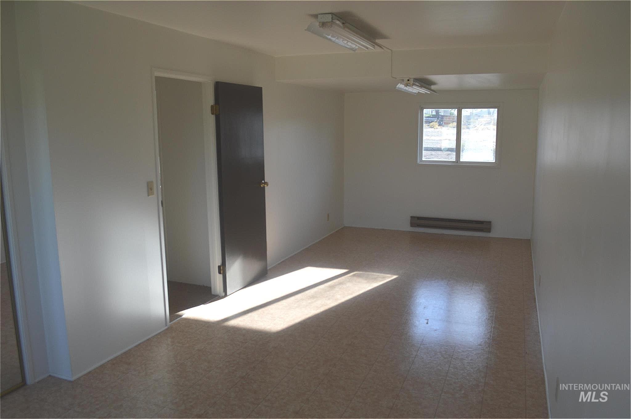 17063 Basey Street Property Photo 20
