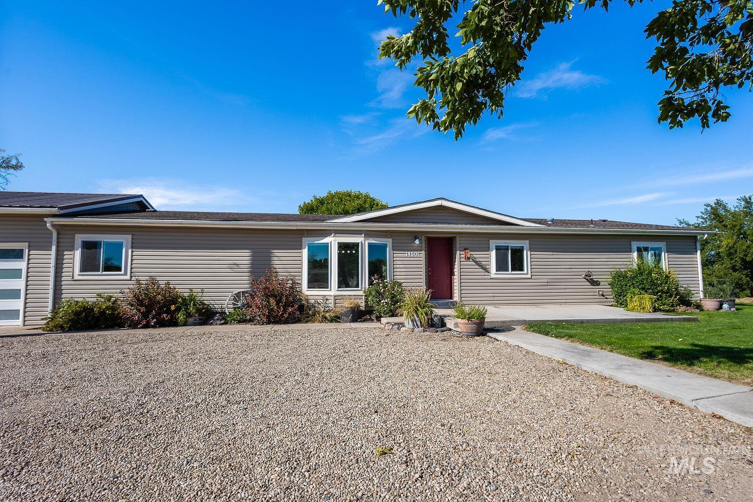 14501 Plum Road Property Photo 3