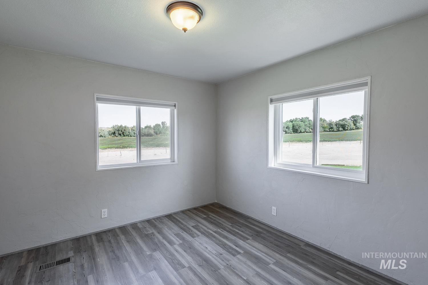 14501 Plum Road Property Photo 22