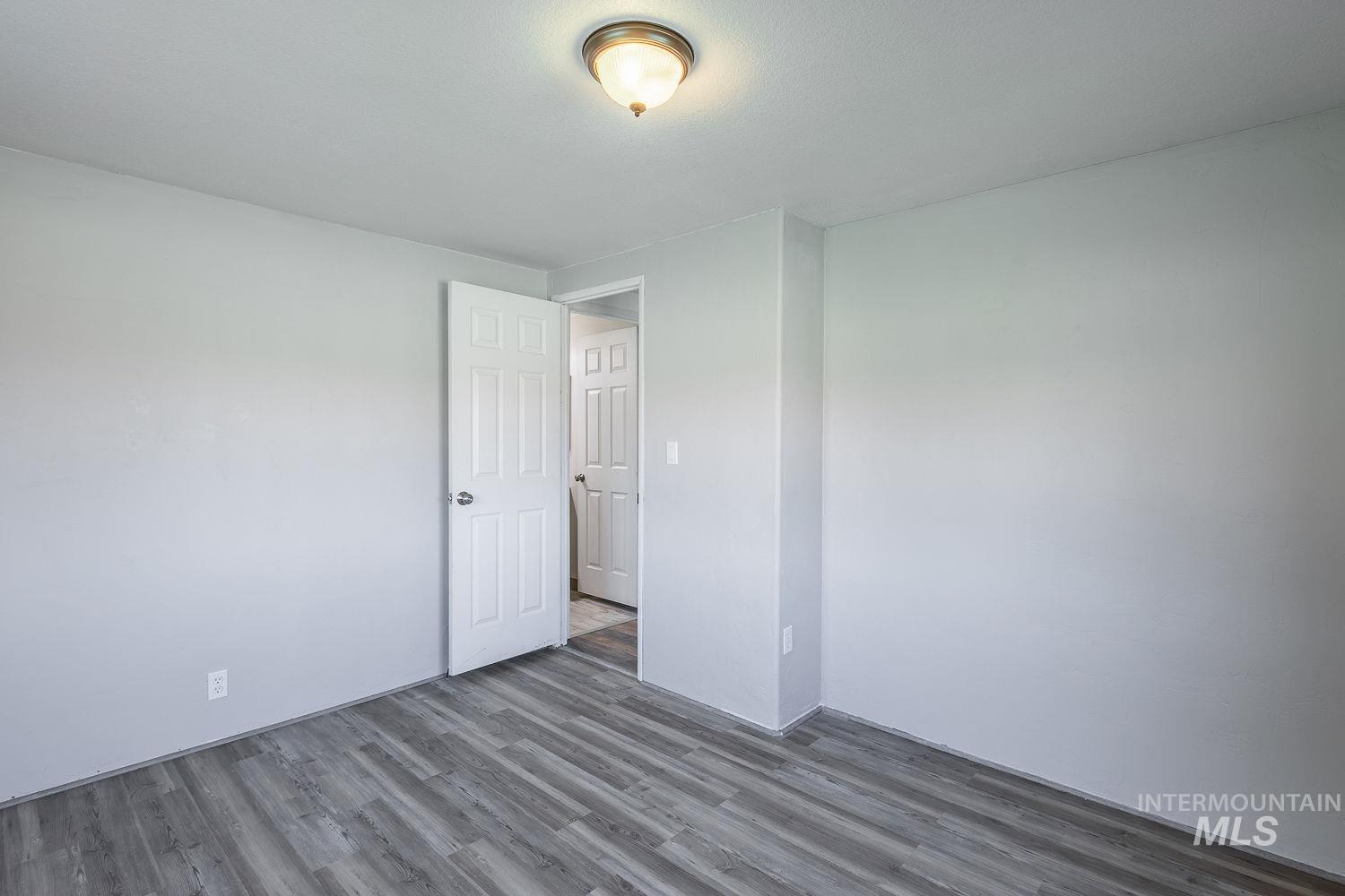 14501 Plum Road Property Photo 23