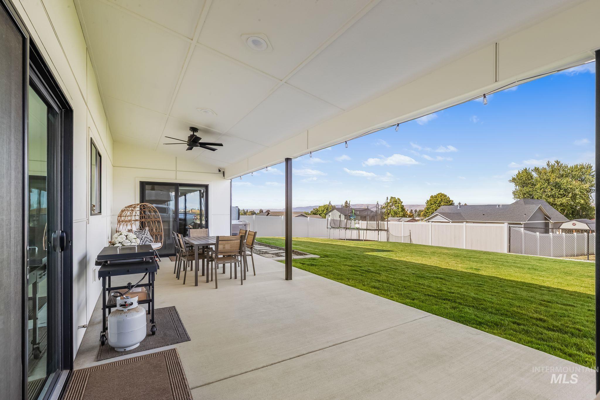 2227 Powers Drive Property Photo 38