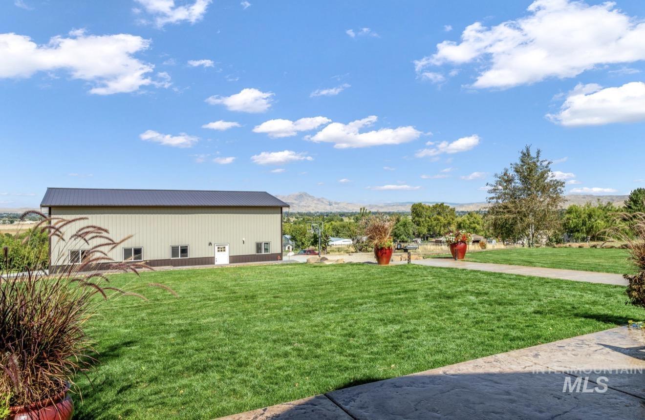 4430 Marvel Ln Property Photo 12