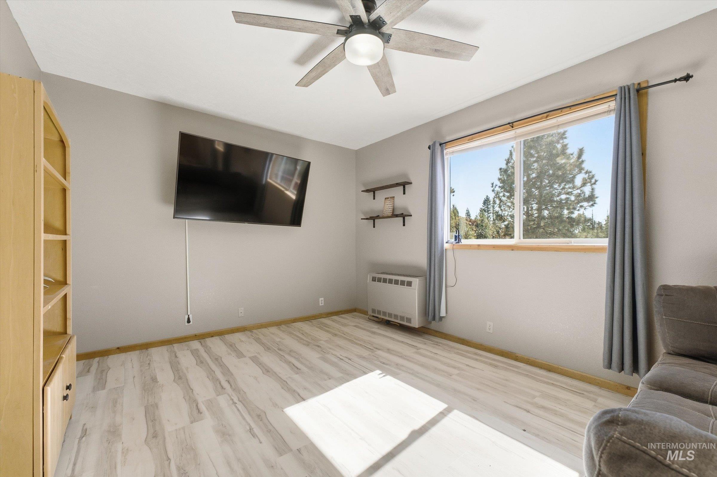 15 Dored Pines Rd Property Photo 4