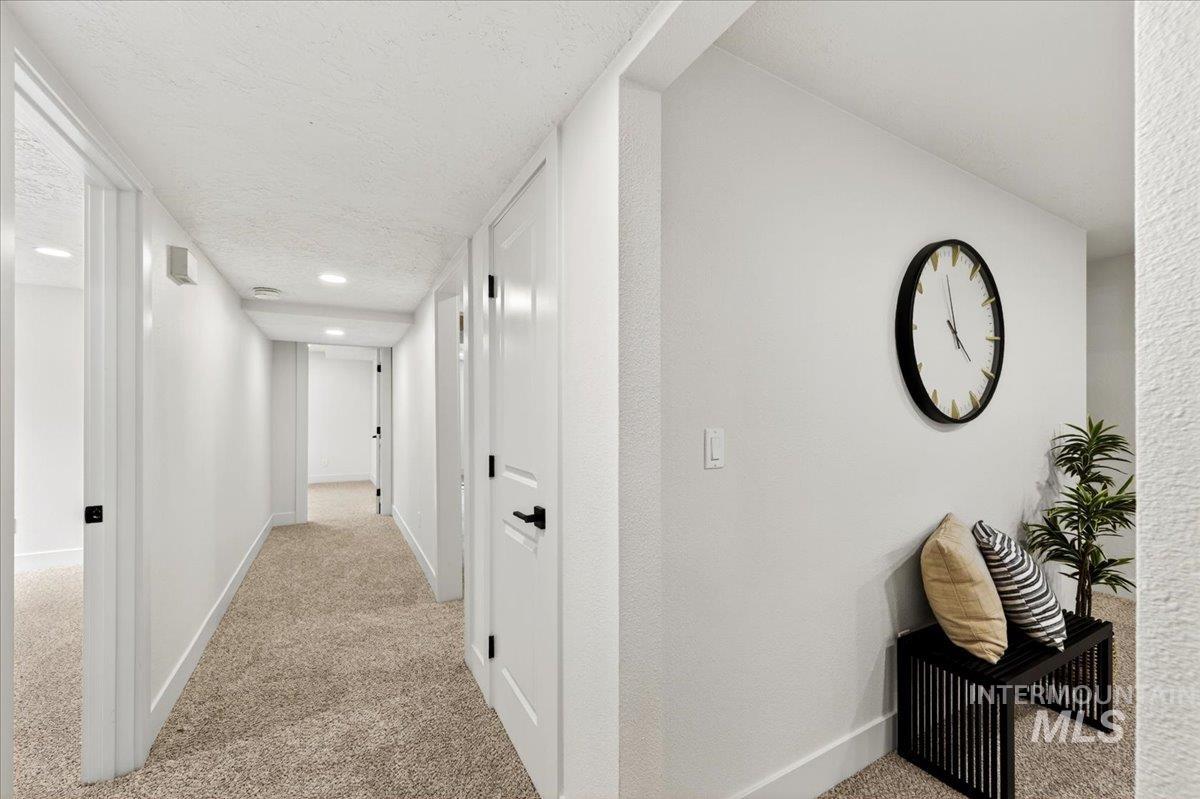 5927 N Collister Dr. Property Photo 26