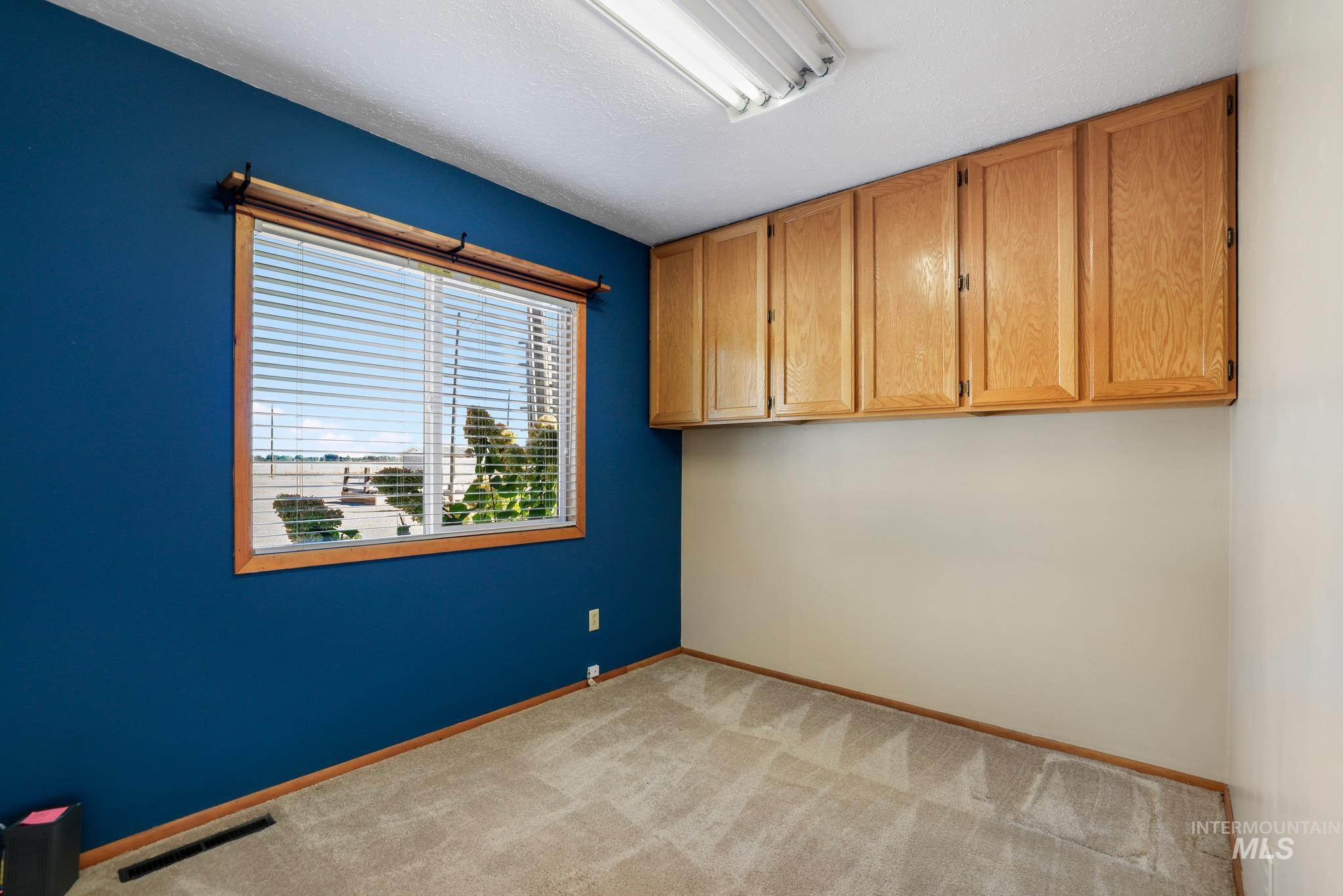 153 N Highway 24 Property Photo 5