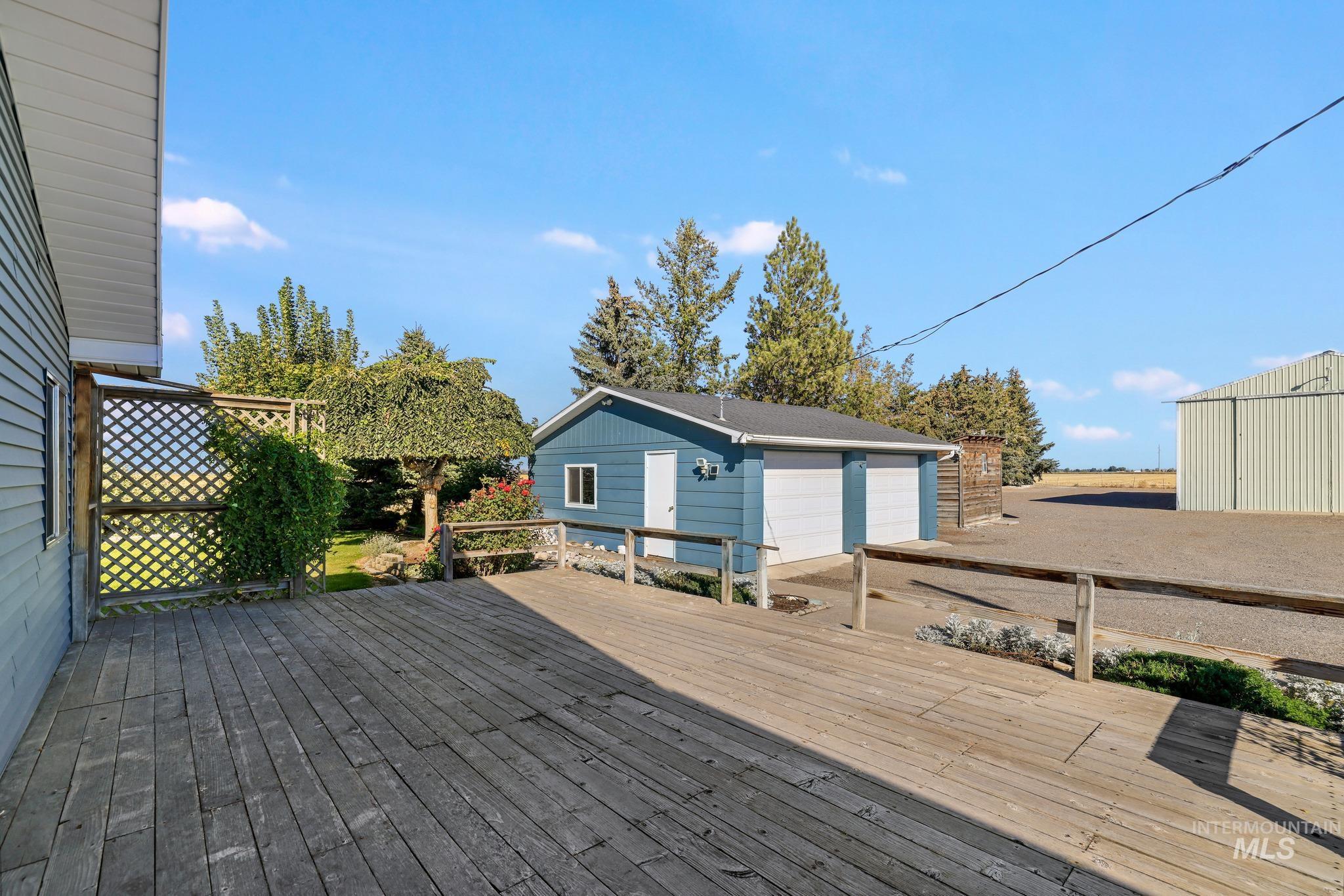153 N Highway 24 Property Photo 22