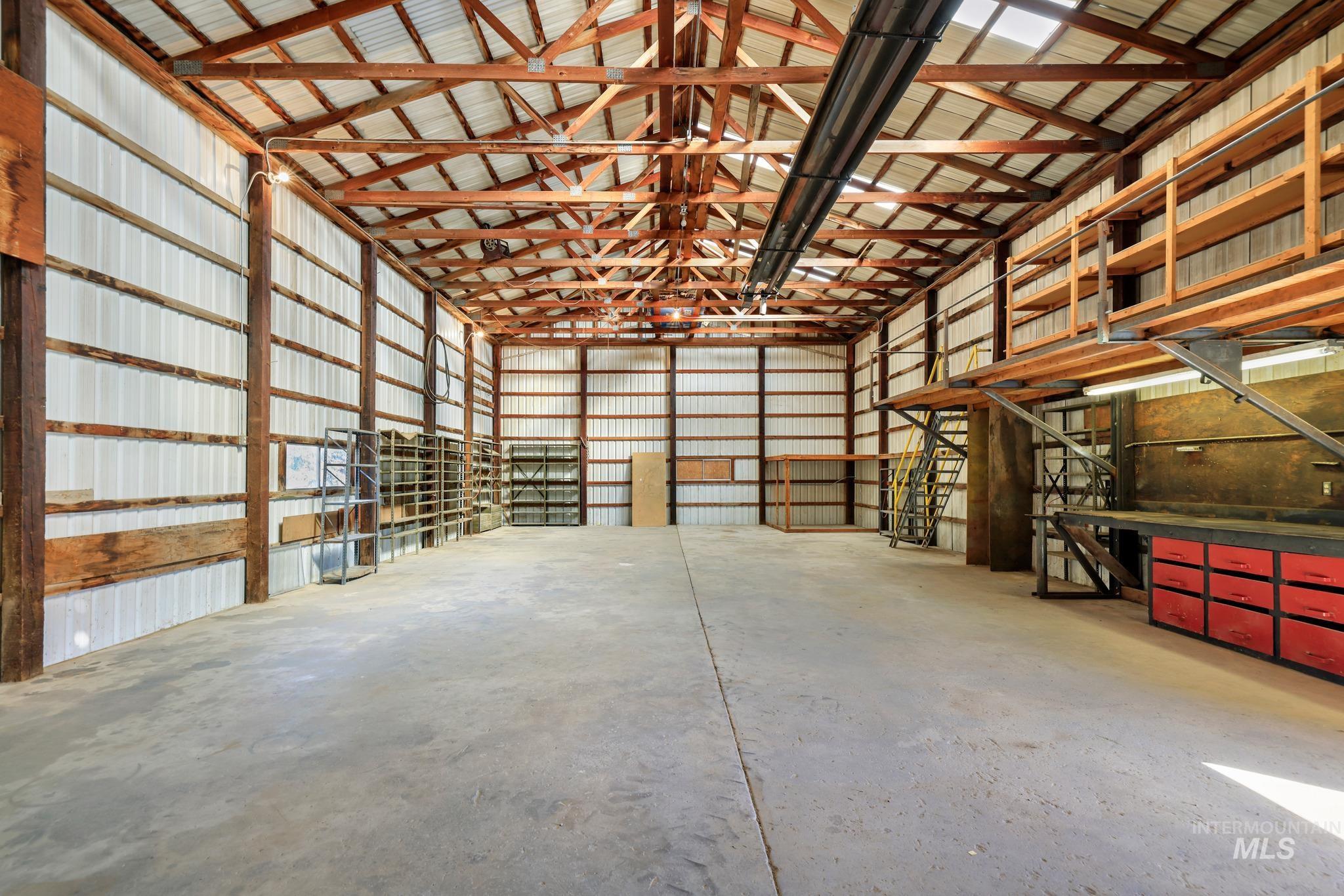 153 N Highway 24 Property Photo 34