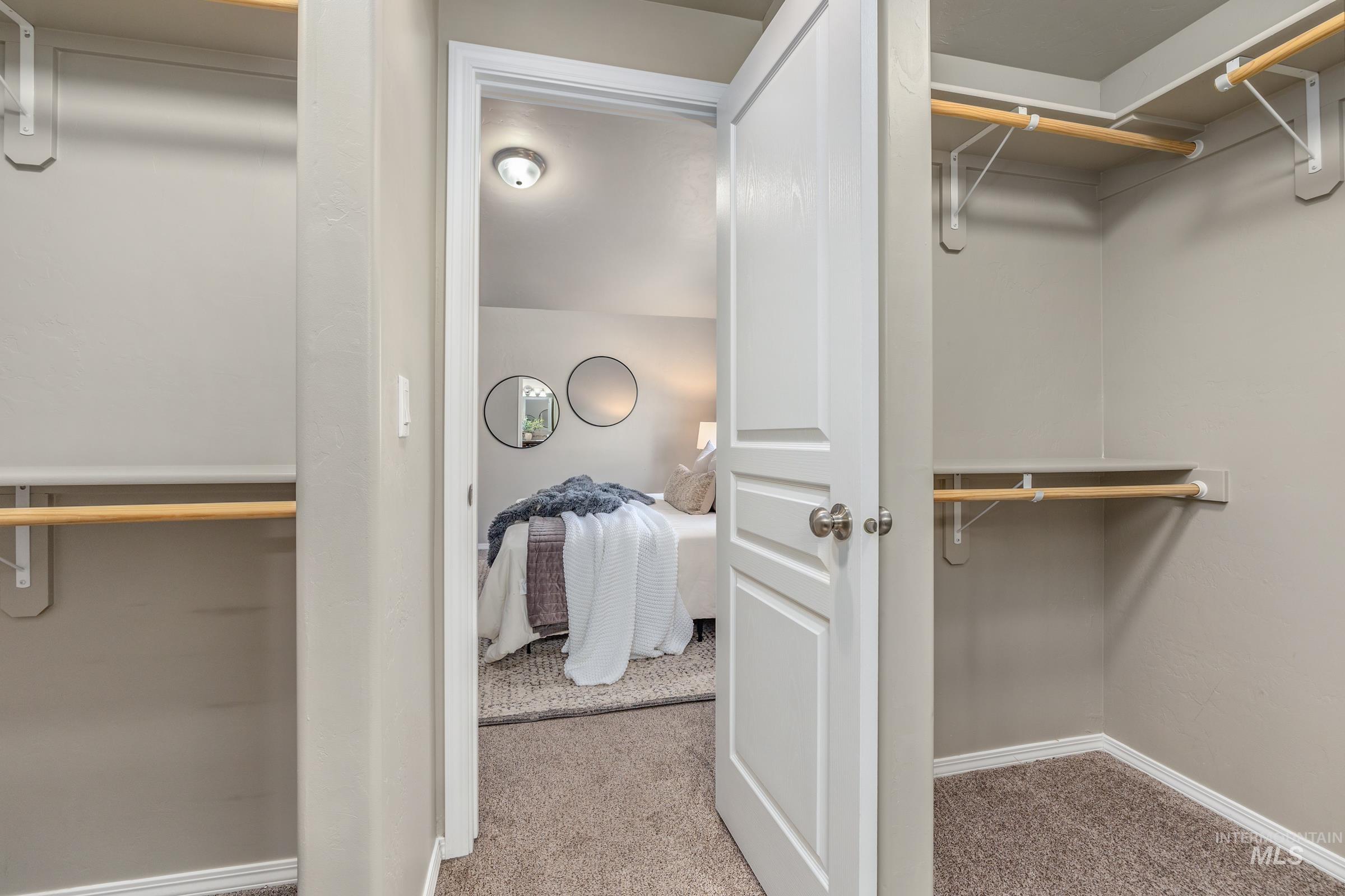 6334 S Kelso Way Property Photo 23