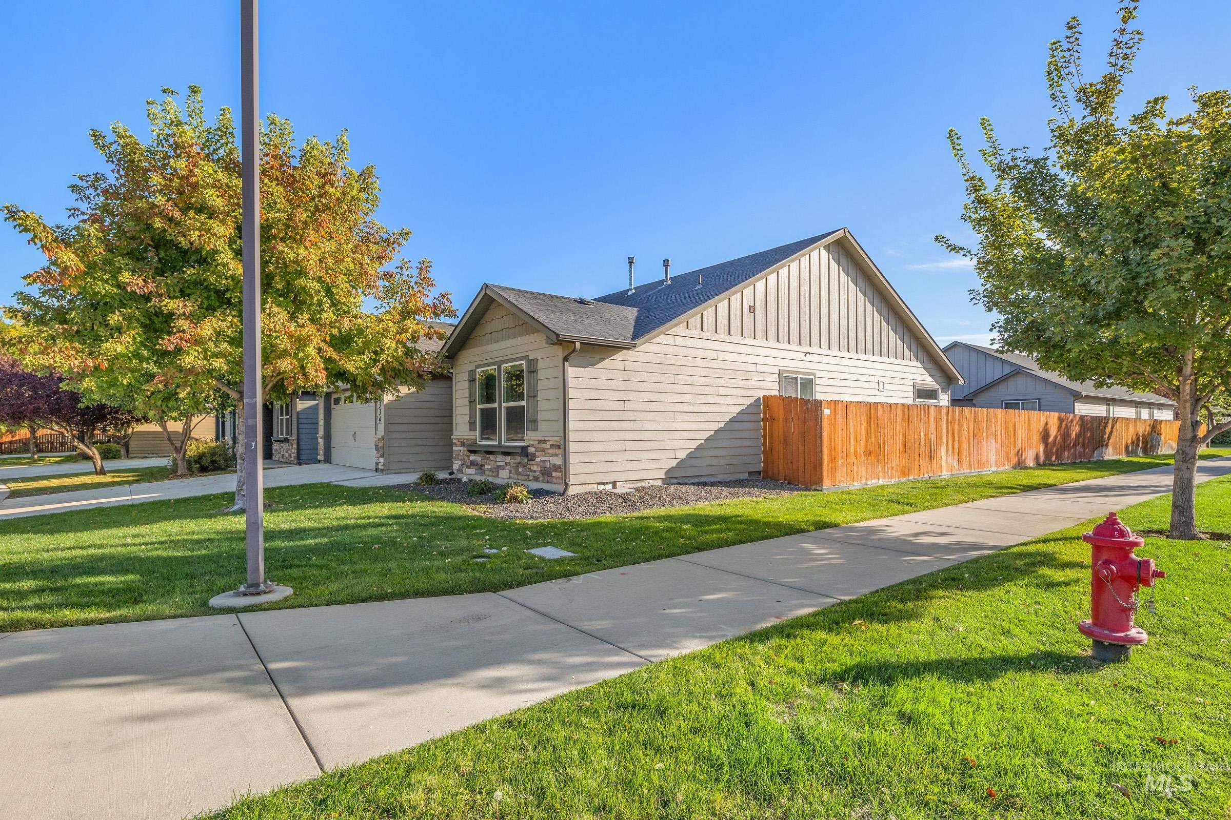 6334 S Kelso Way Property Photo 35
