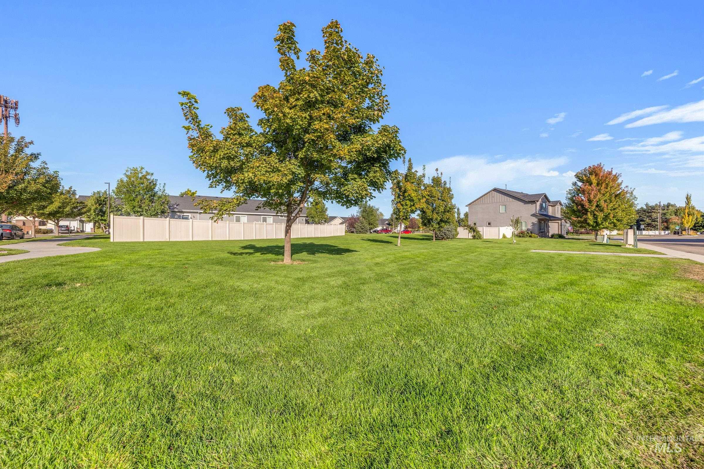 6334 S Kelso Way Property Photo 37