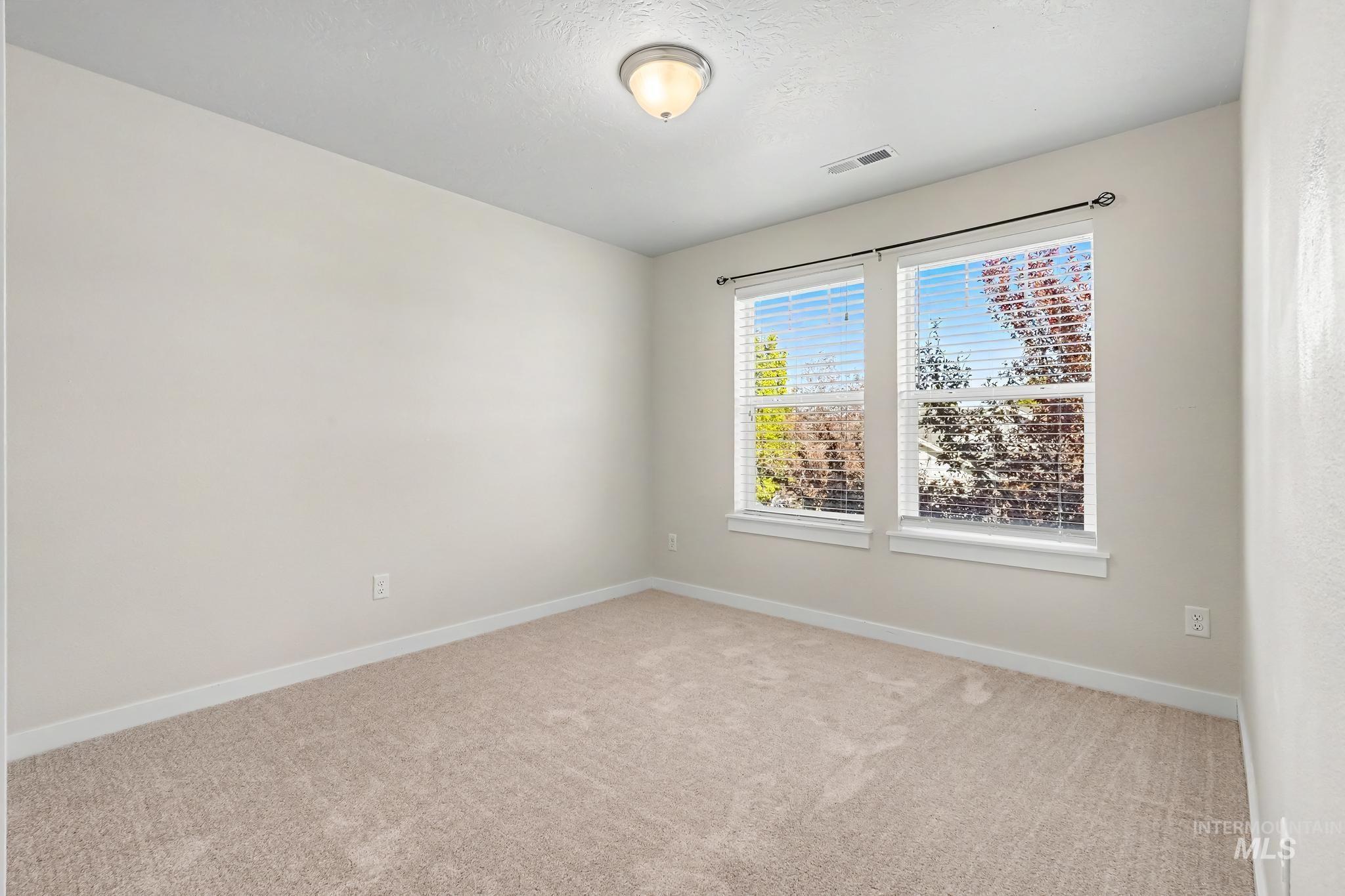 4661 N Alester Ave Property Photo 18