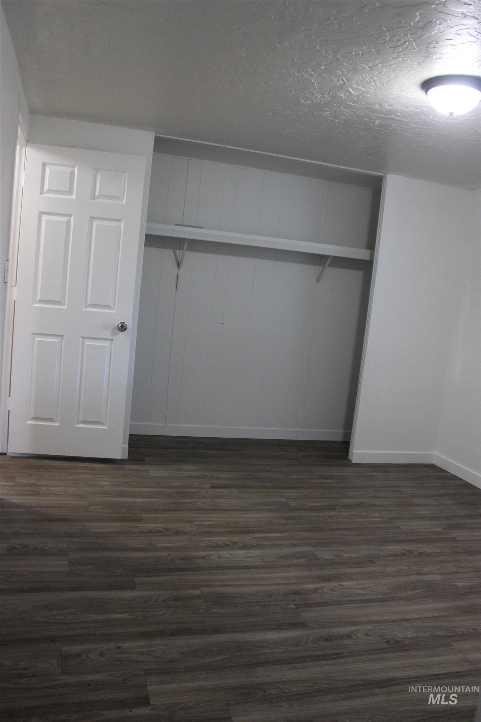 181 N Liberty St Property Photo 11