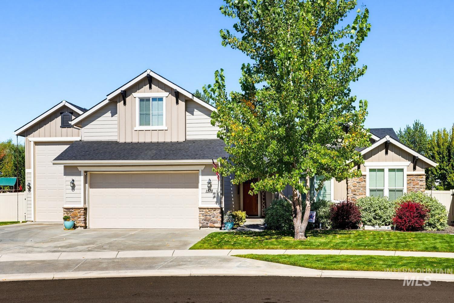 1518 W W Bear Track Property Photo 1