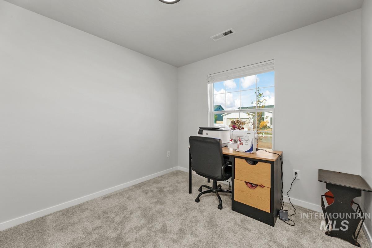 11097 Cart St Property Photo 5