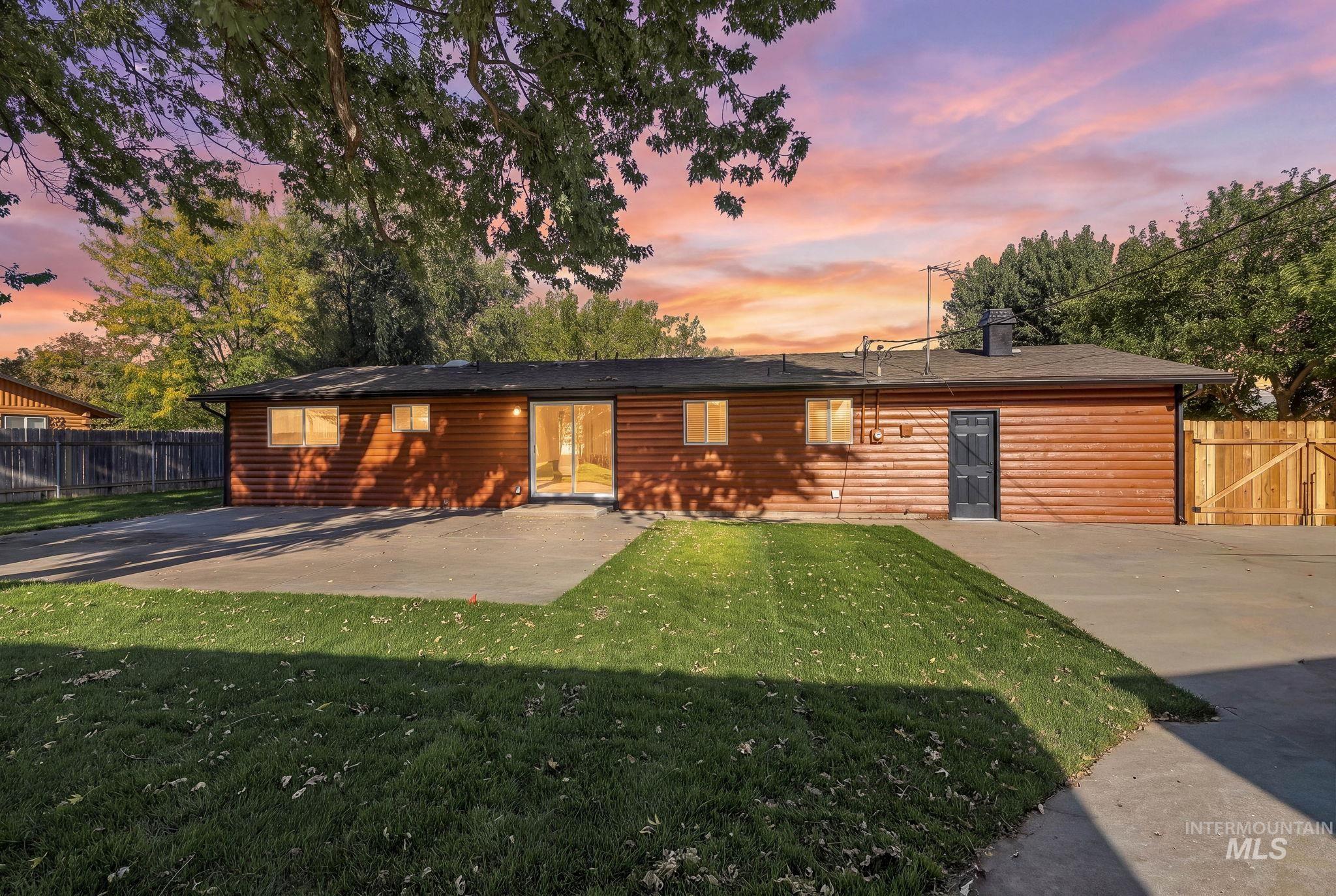 2403 Mountain View Dr Property Photo 46