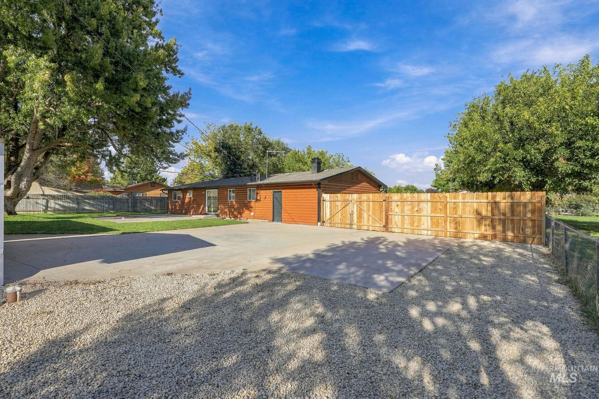 2403 Mountain View Dr Property Photo 49