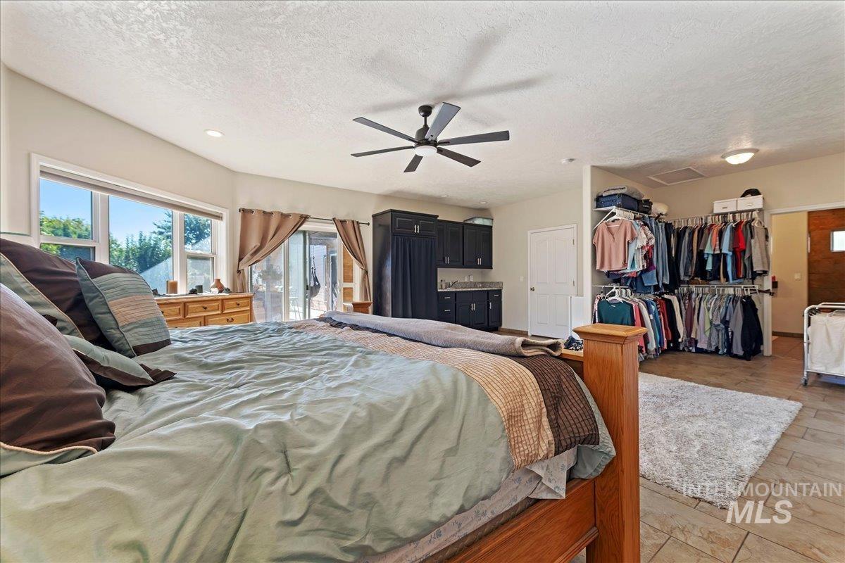 2810 S Brandy's Jewel Property Photo 20