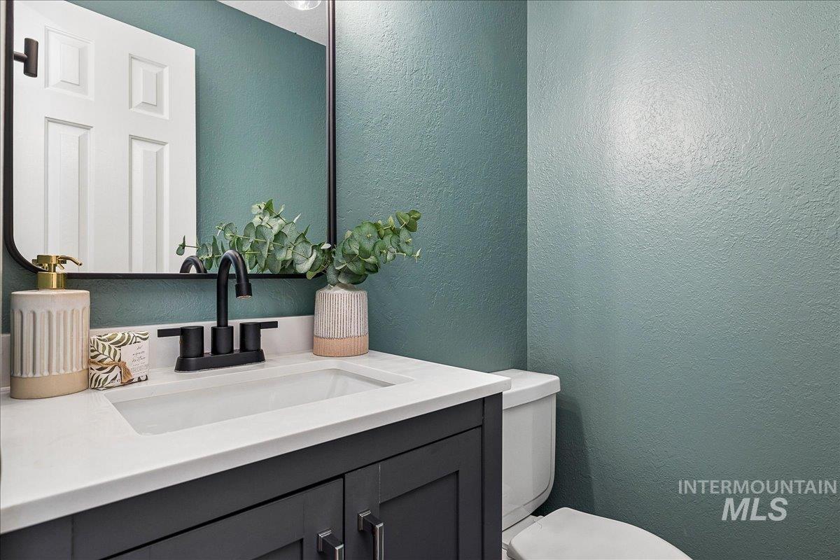4614 W Alamosa St Property Photo 21