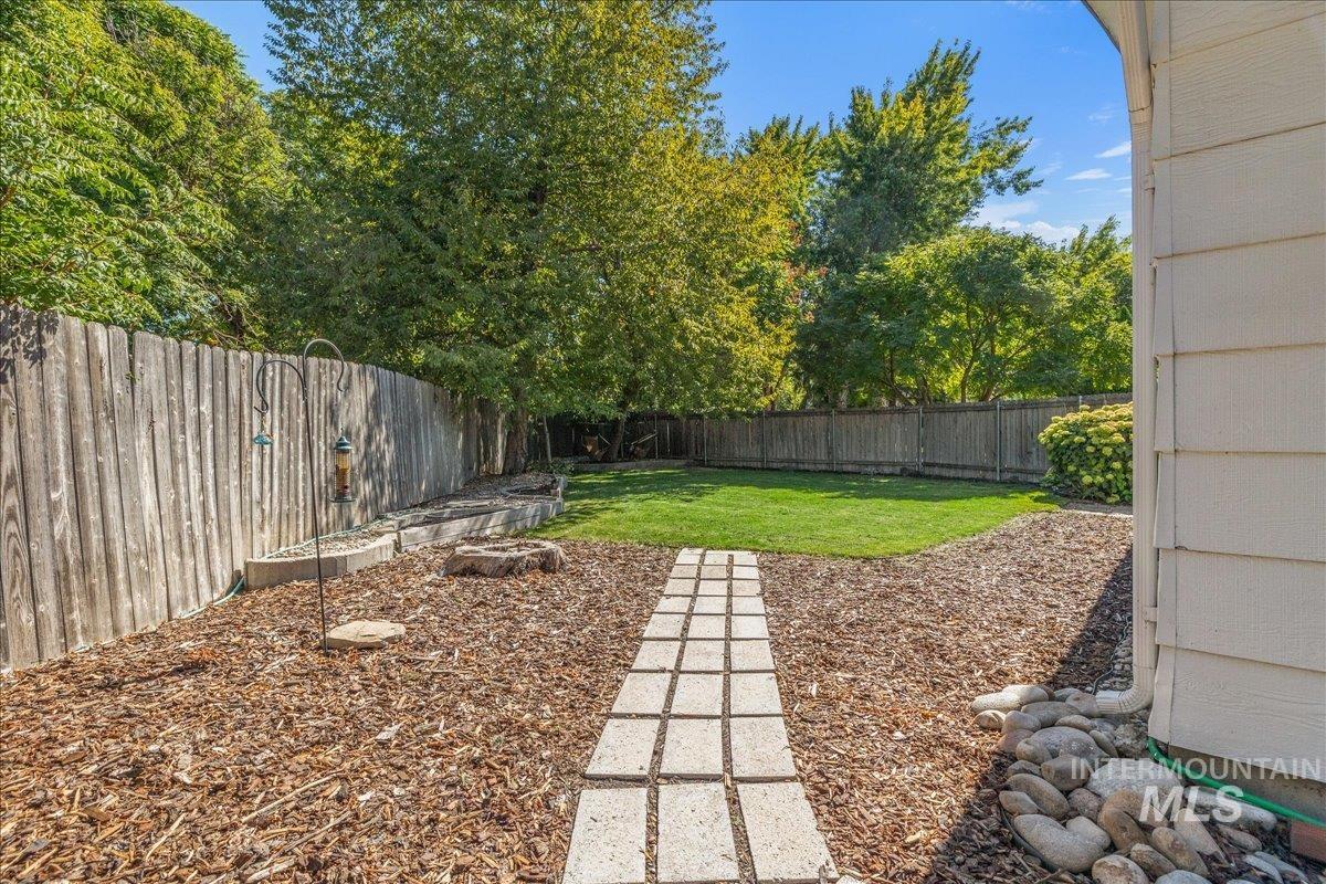 4614 W Alamosa St Property Photo 27