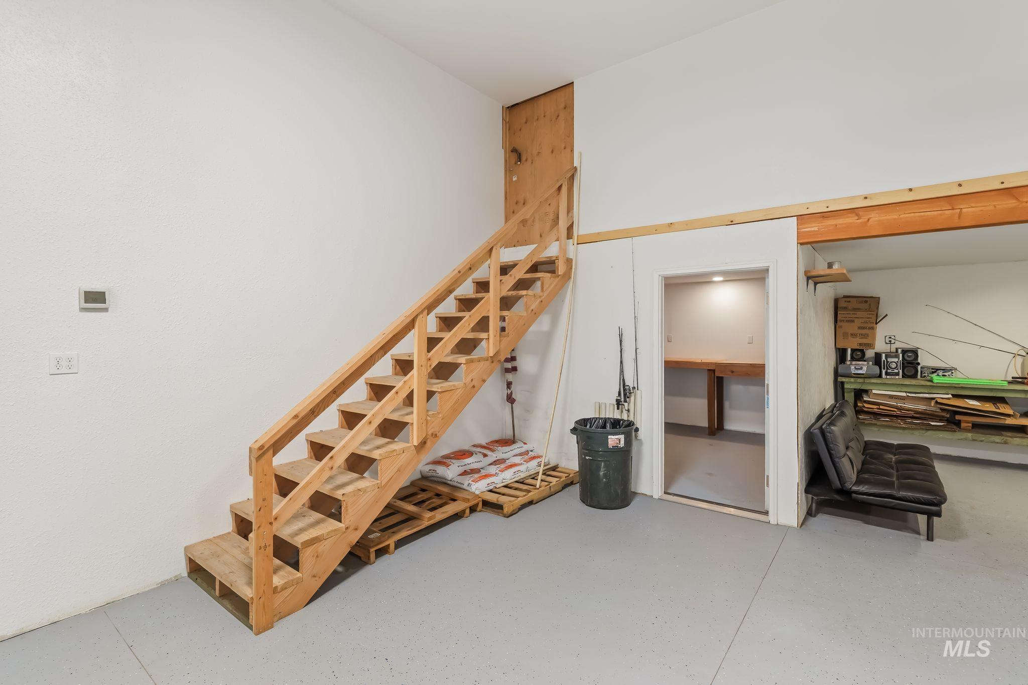 517 Linden Dr Property Photo 35