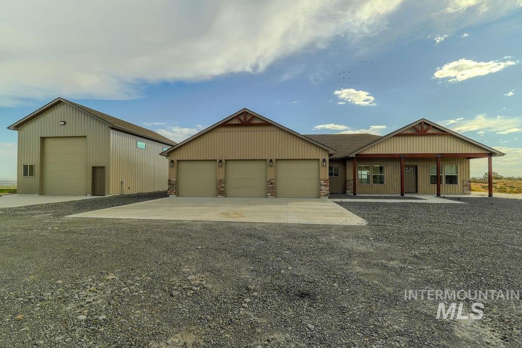 4420 N 900 E Property Photo 2