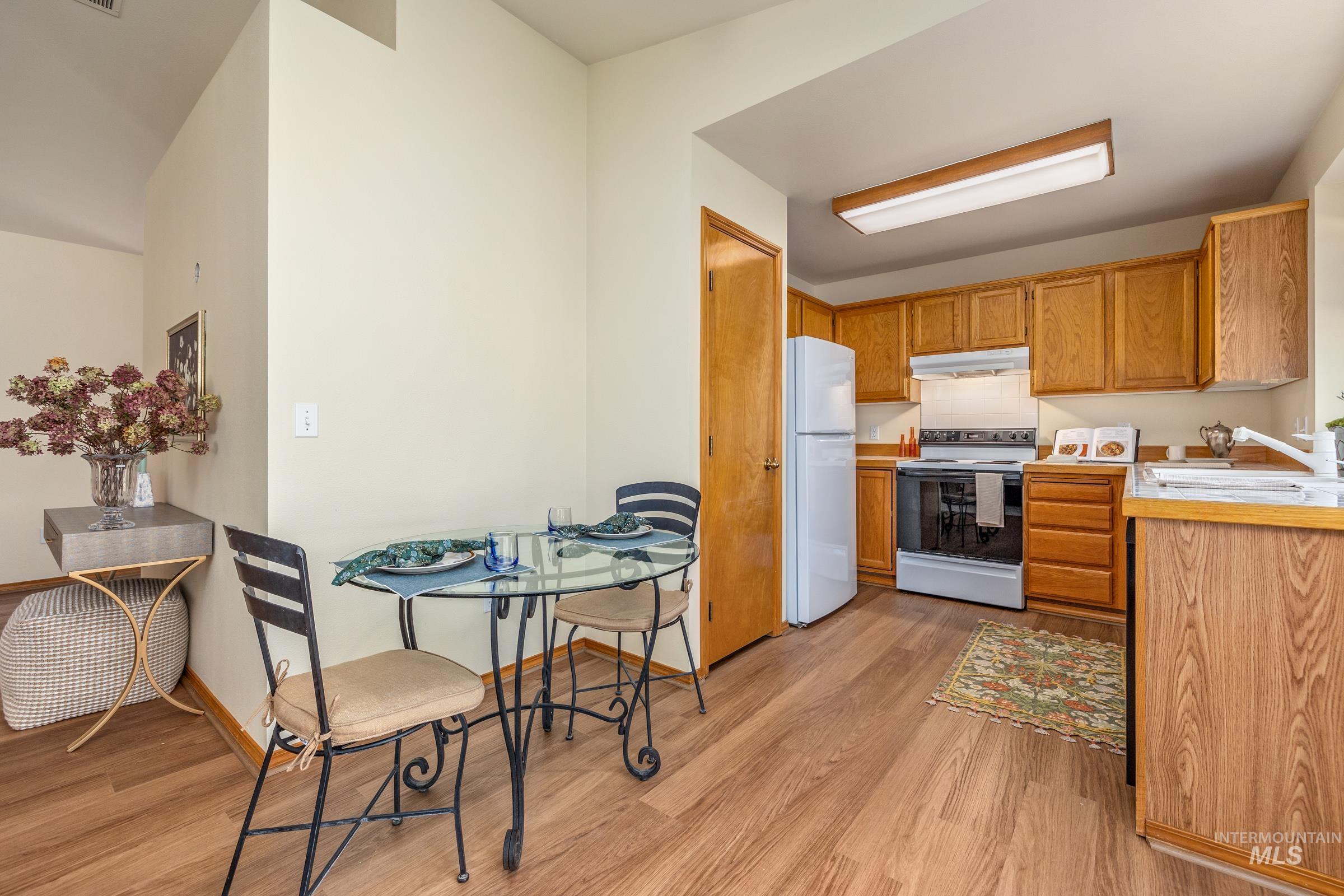 3660 E Eastgate Drive Property Photo 10