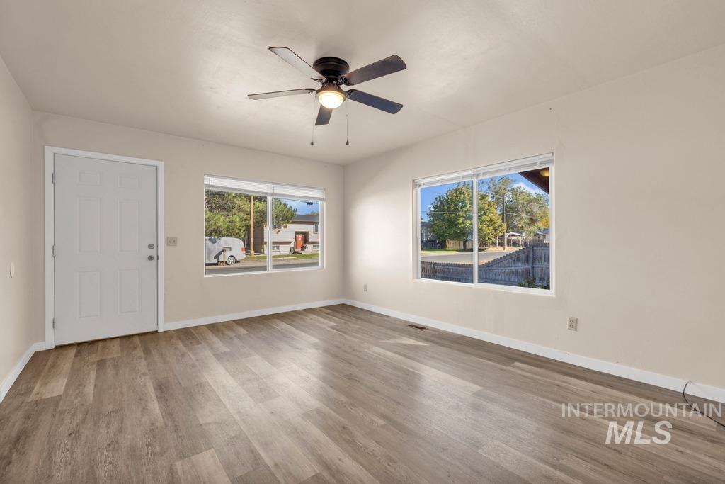 553 Quincy Street Property Photo 1