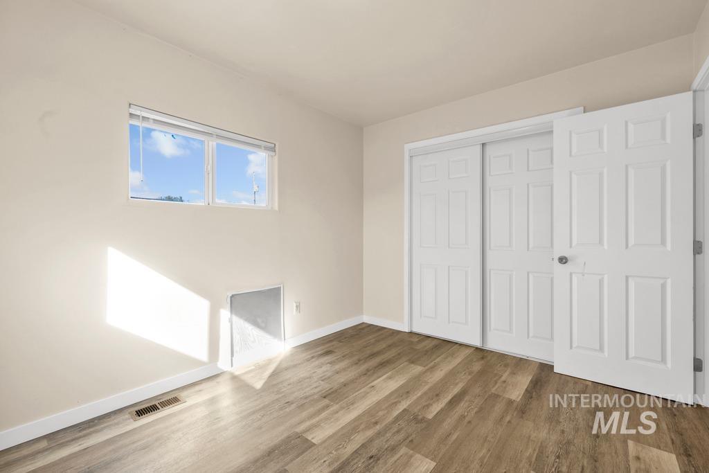553 Quincy Street Property Photo 7