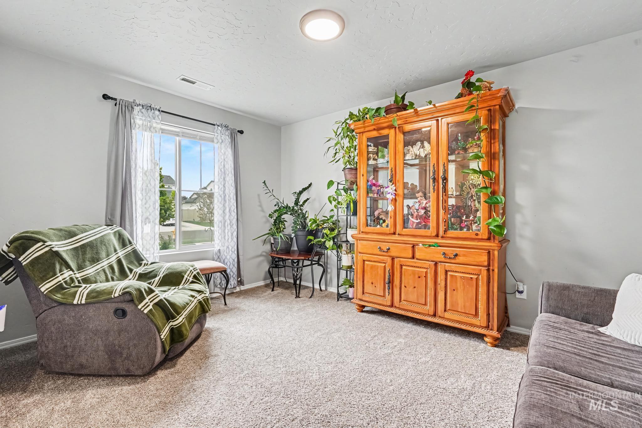 4406 S Yankees Wy Property Photo 4