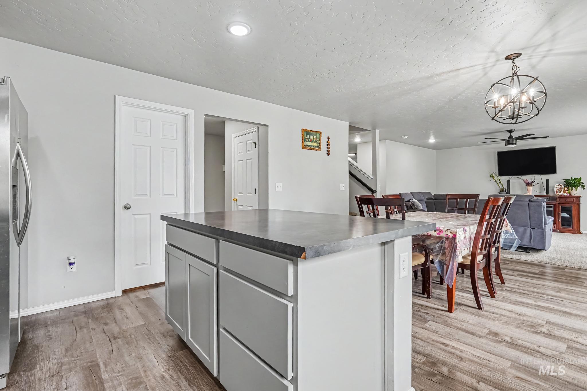 4406 S Yankees Wy Property Photo 10