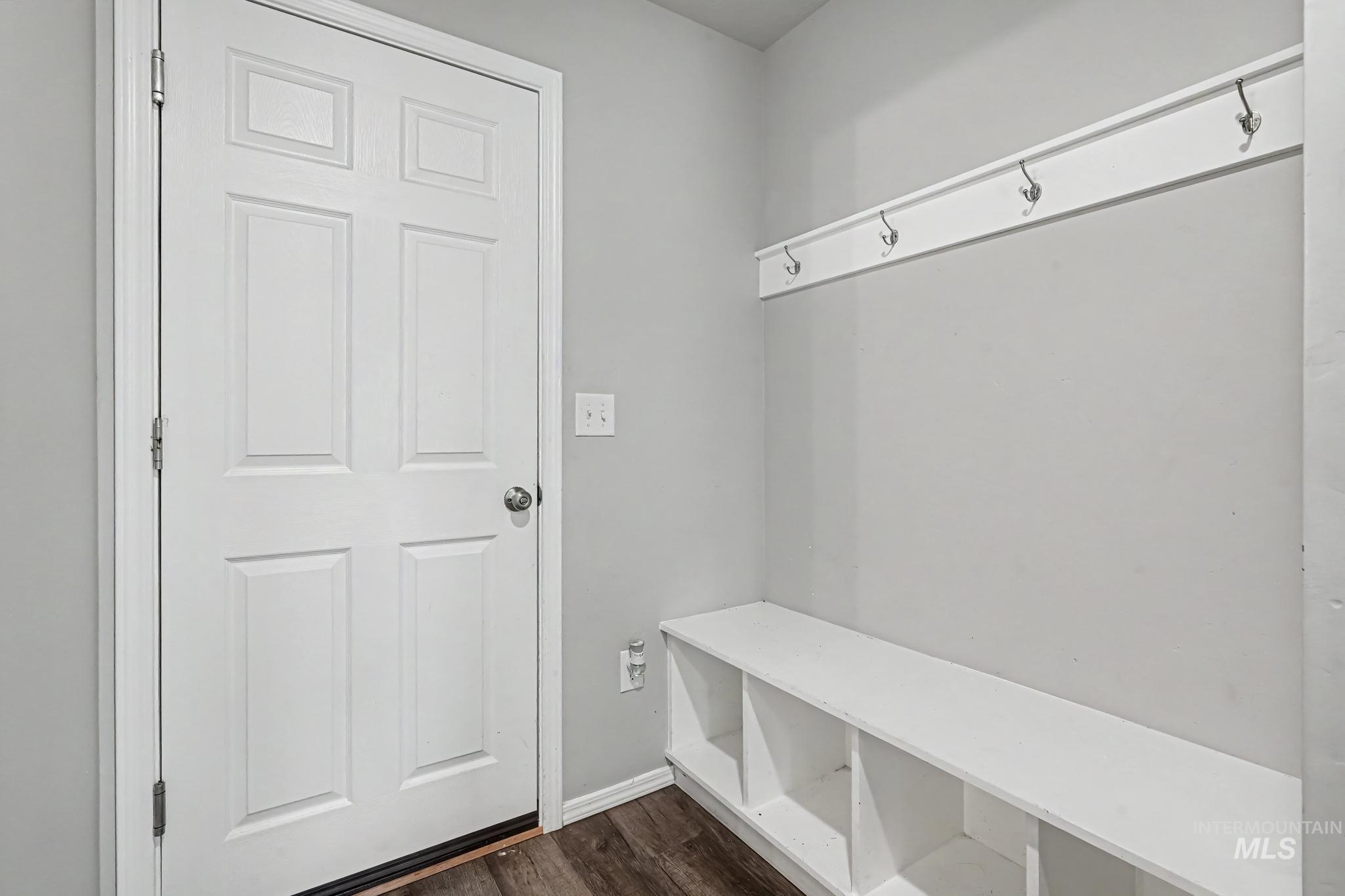 4406 S Yankees Wy Property Photo 12