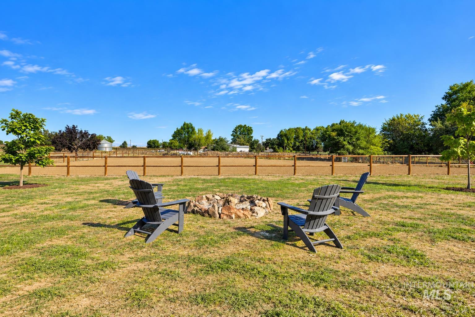 32300 Nichol Ln. Property Photo 6