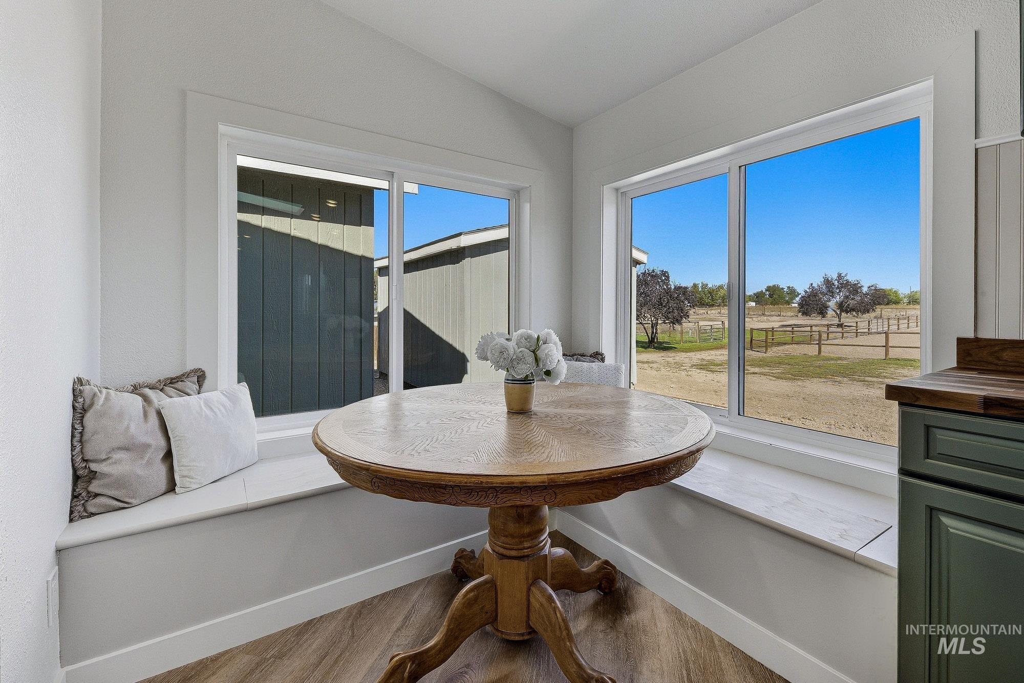 32300 Nichol Ln. Property Photo 23