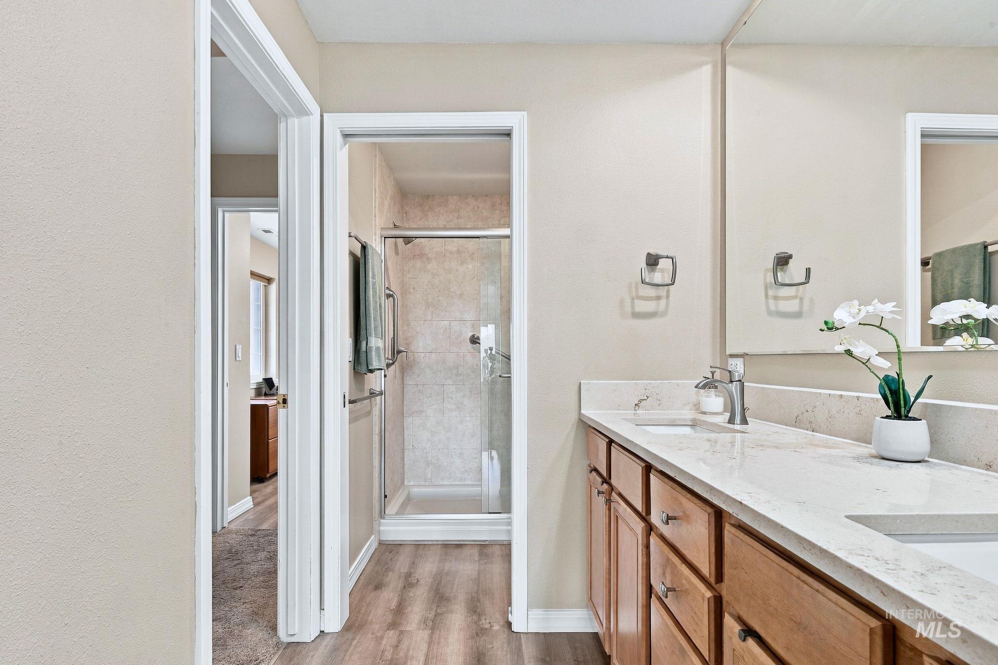 5158 S Surprise Way Property Photo 16