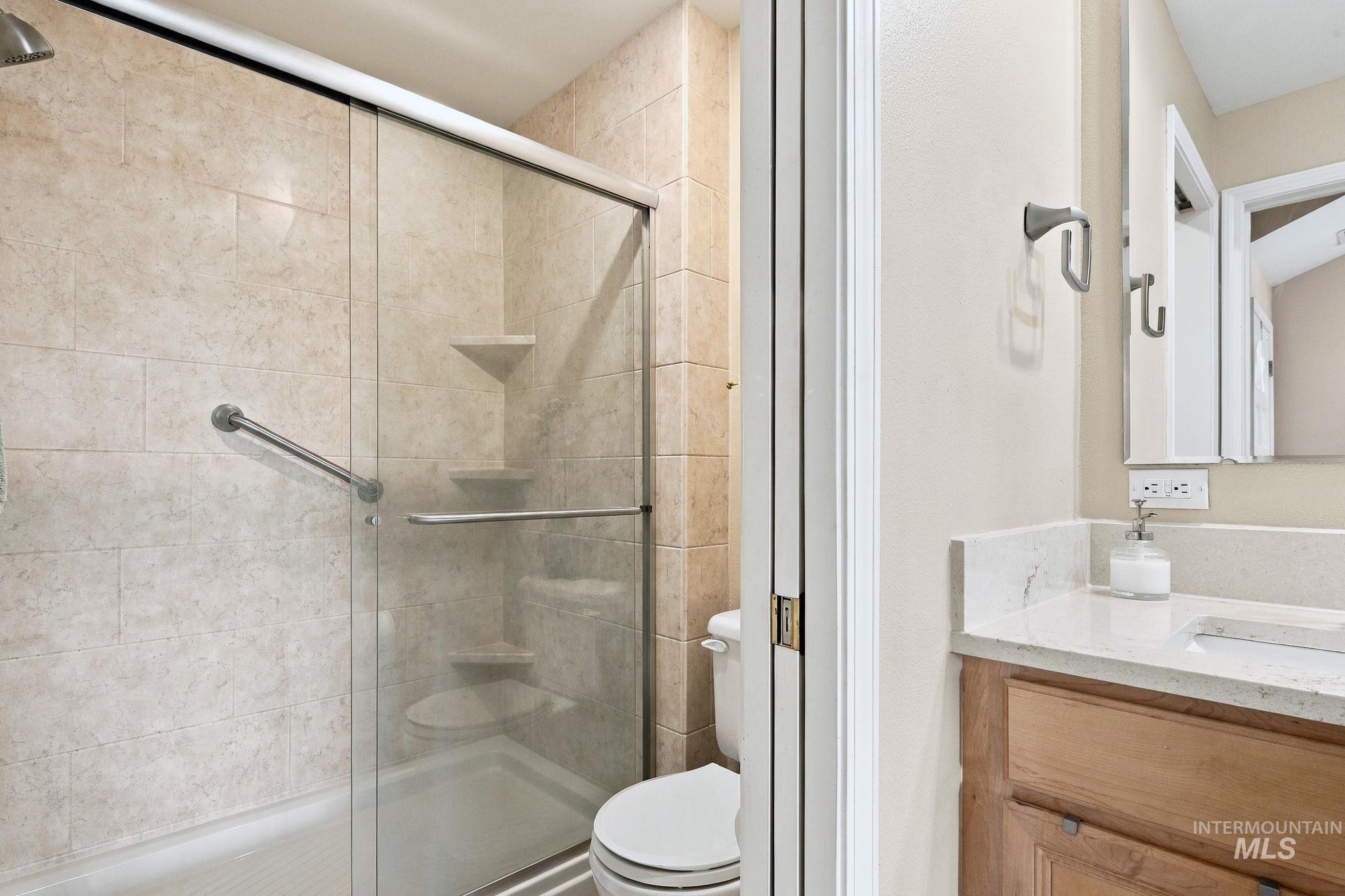 5158 S Surprise Way Property Photo 18