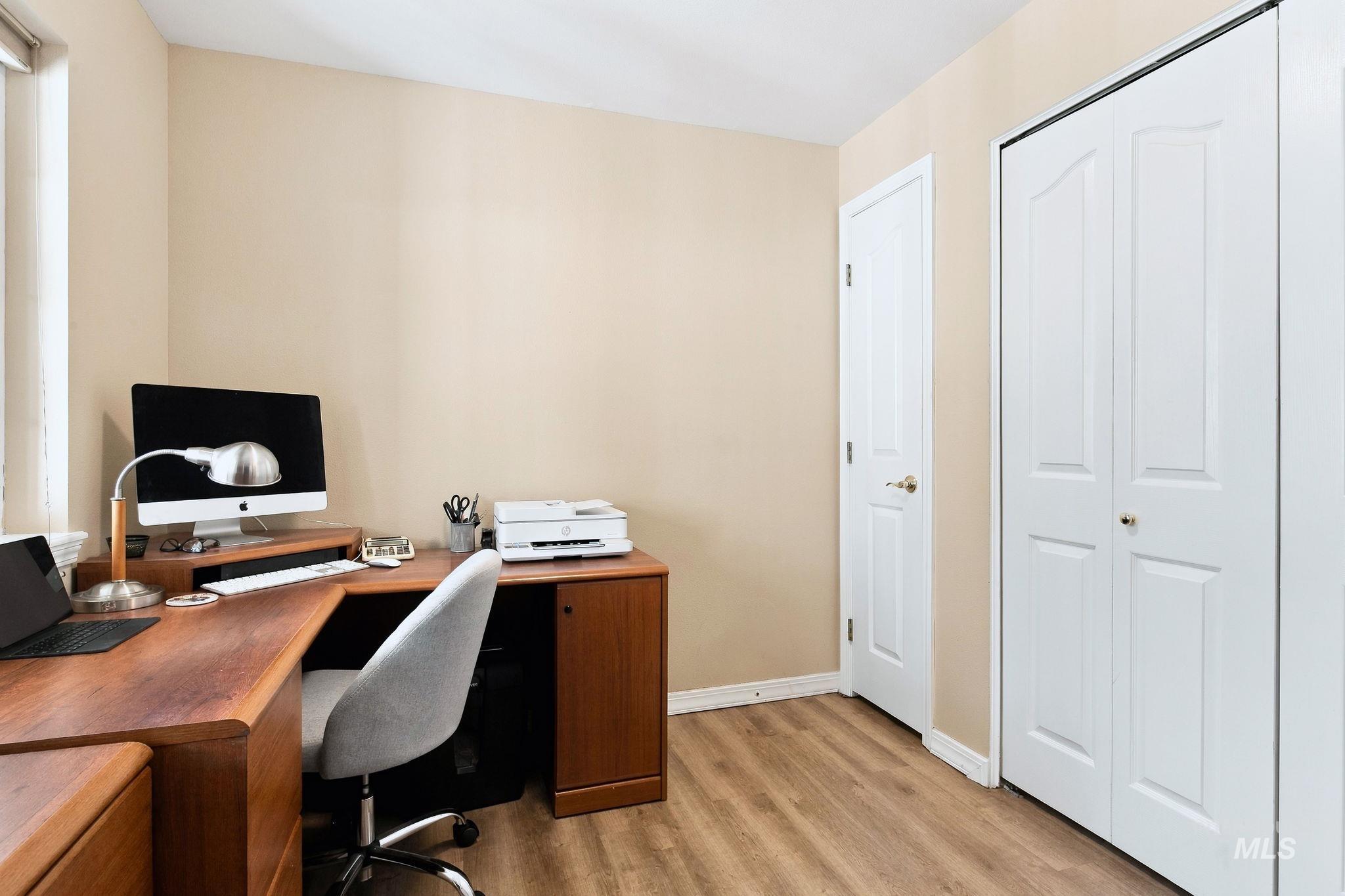 5158 S Surprise Way Property Photo 19