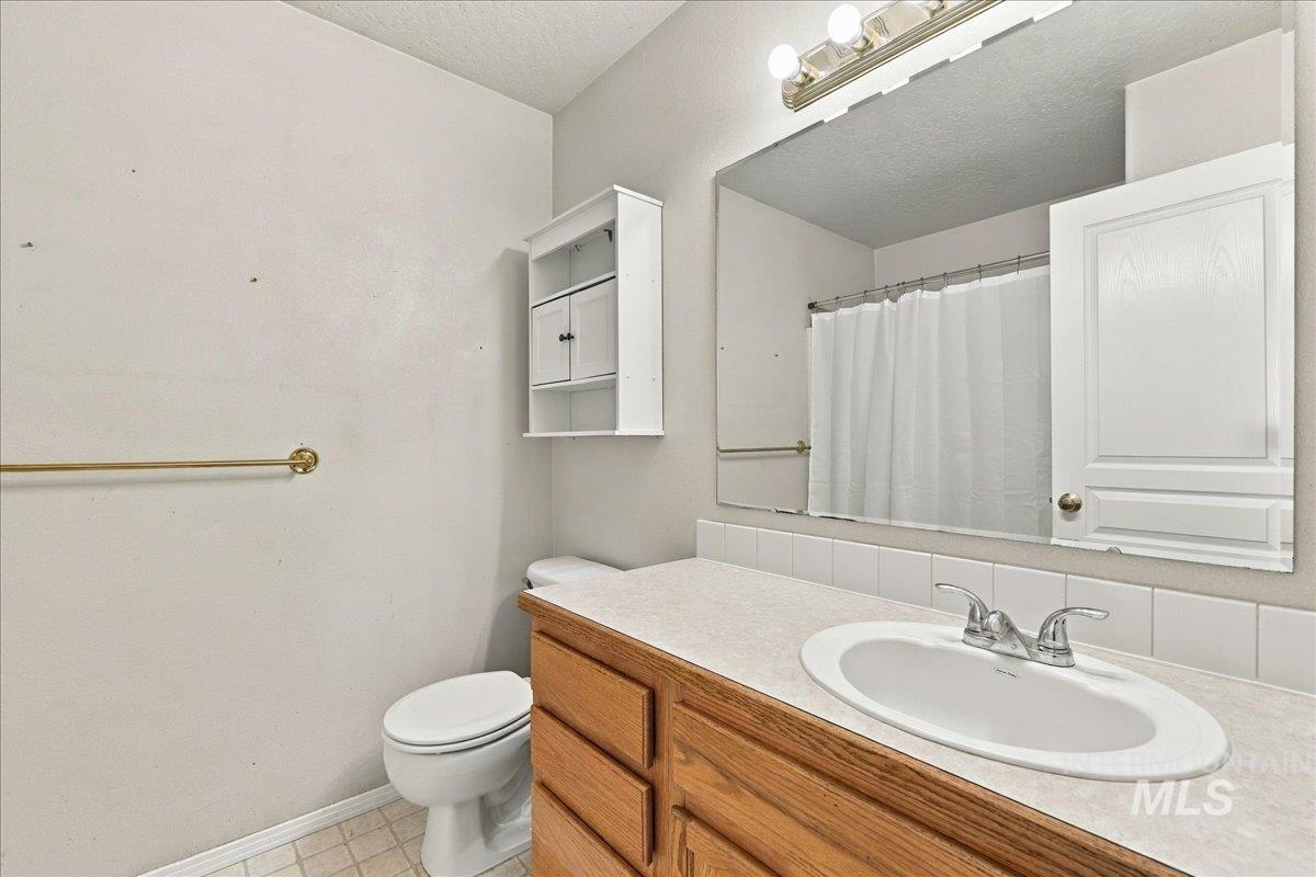 7649 Arlington Dr Property Photo 18